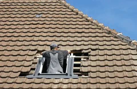 Pose de velux - Oucques La Nouvelle